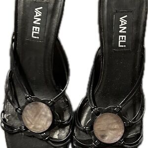 Vero Cuoio Black Sandals Sleek Minimalist Design